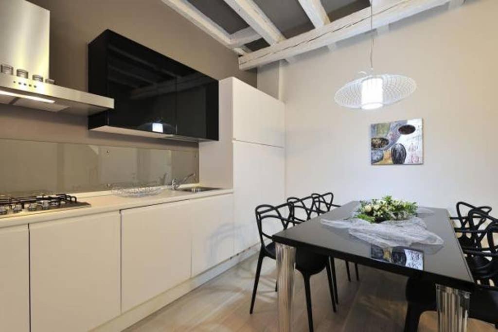 Apartament Beautiful House In *